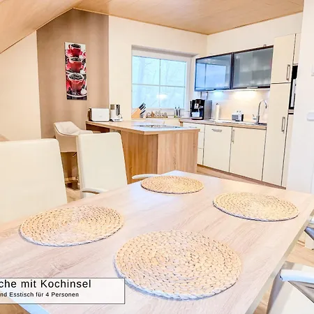 Apartmán Harz-fewo Weitsicht, Modern & Ruhig Mit 2 Balkonen, Jura Kaffeevollautomat, Kaminofen, Gaeste Mit Hund Willkommen
