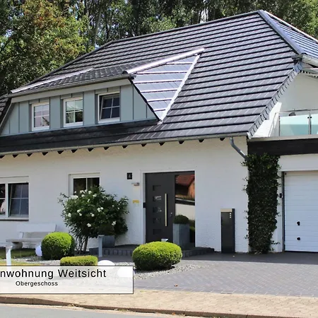 Harz-Fewo Weitsicht, Modern & Ruhig Mit 2 Balkonen, Jura Kaffeevollautomat, Kaminofen, Gaeste Mit Hund Willkommen Apartment Bad Harzburg