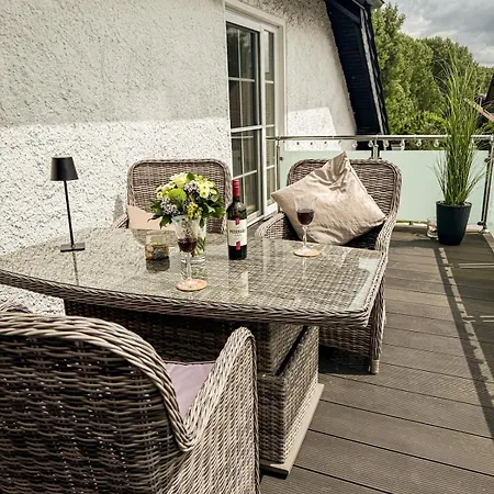 Harz-fewo Weitsicht, Modern & Ruhig Mit 2 Balkonen, Jura Kaffeevollautomat, Kaminofen, Gaeste Mit Hund Willkommen * Bad Harzburg