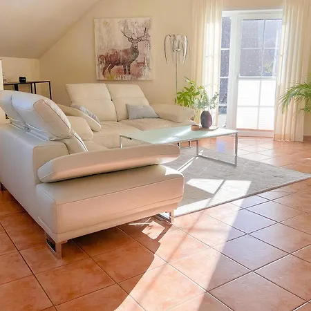 Apartament Harz-fewo Weitsicht, Modern & Ruhig Mit 2 Balkonen, Jura Kaffeevollautomat, Kaminofen, Gaeste Mit Hund Willkommen