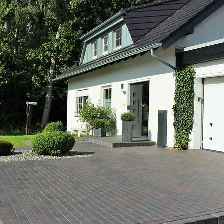 Harz-Fewo Weitsicht, Modern & Ruhig Mit 2 Balkonen, Jura Kaffeevollautomat, Kaminofen, Gaeste Mit Hund Willkommen Apartment *